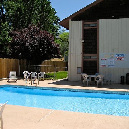 Jamestown Railtown Motel 외부 사진