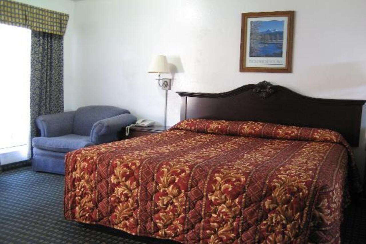 Jamestown Railtown Motel 외부 사진
