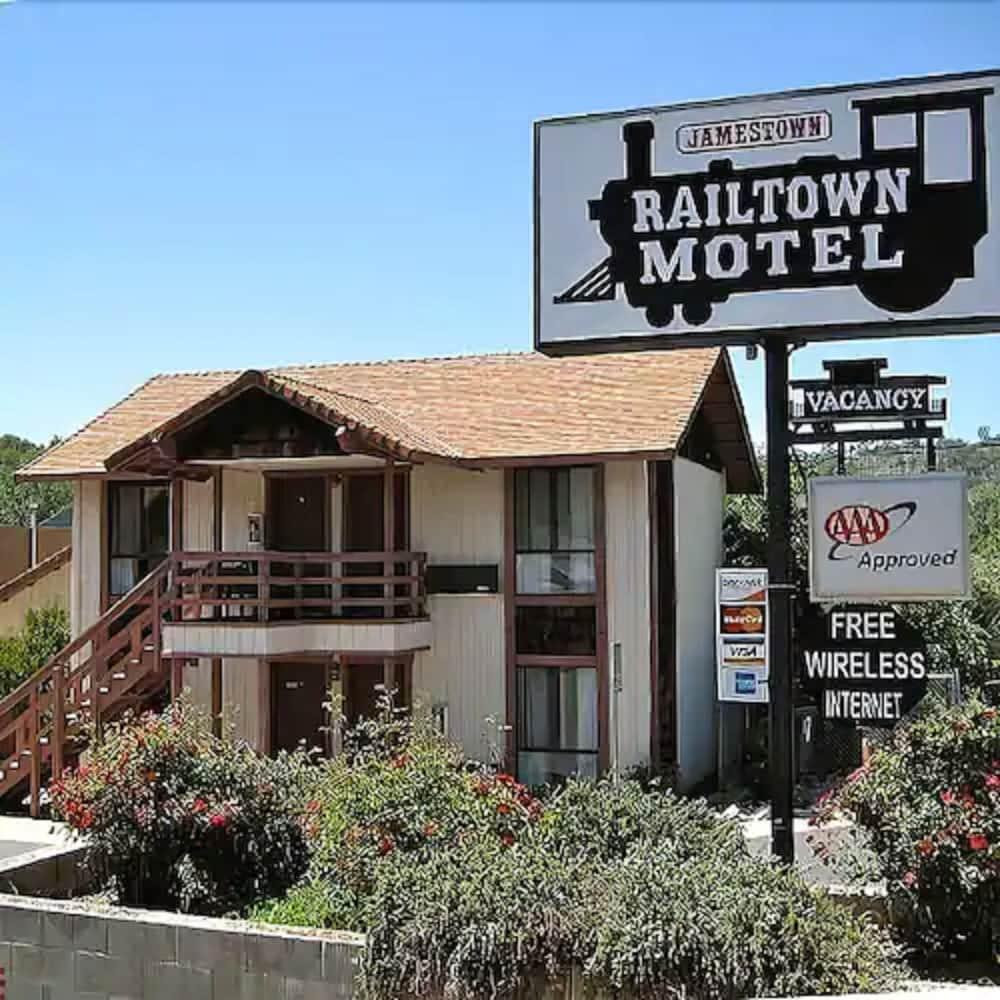Jamestown Railtown Motel 외부 사진