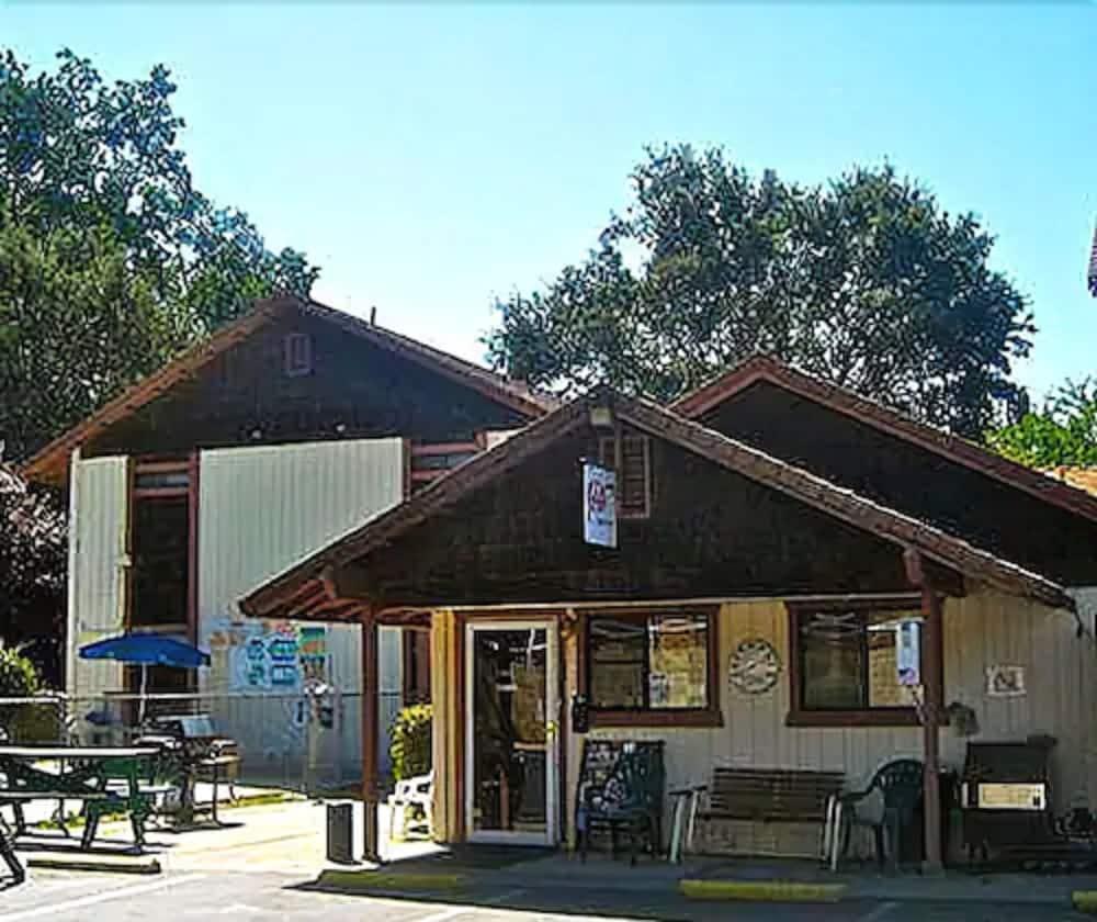 Jamestown Railtown Motel 외부 사진