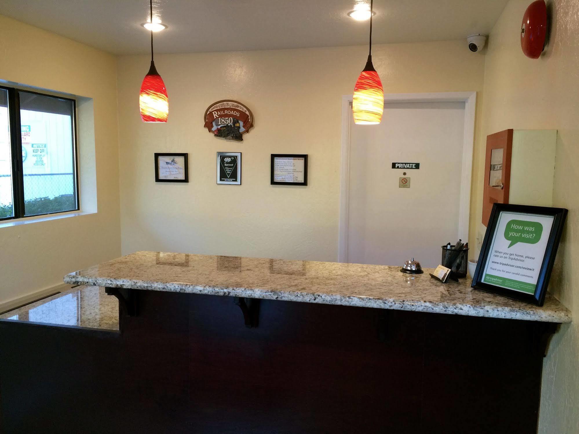 Jamestown Railtown Motel 외부 사진
